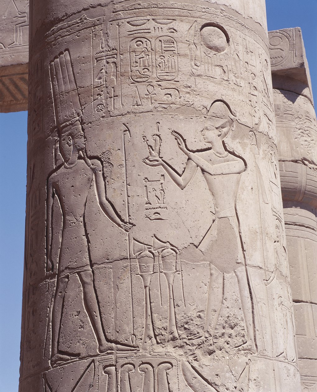 Relief du pharaon tenant la déesse de la justice Maât devant Amon sur un pilier - Unbekannt Unbekannt