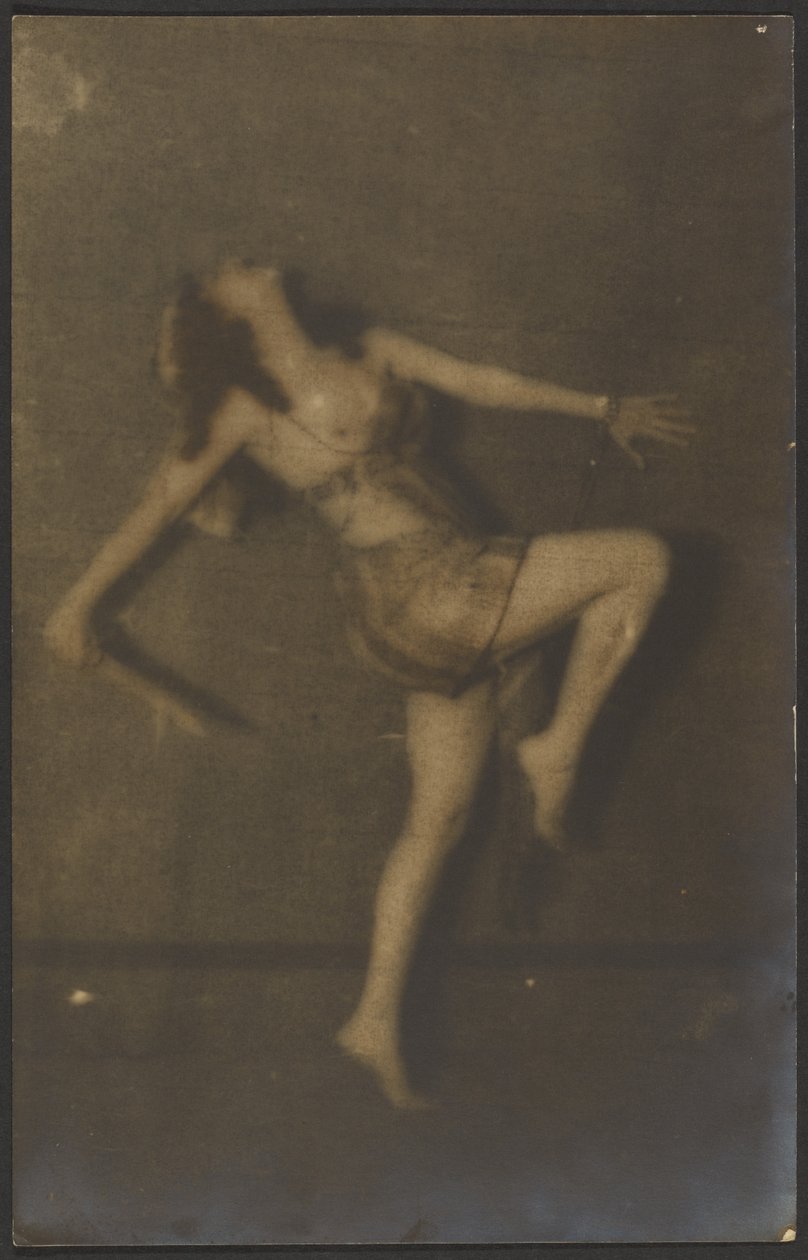 [Danseuse avec un poignard] - Louis Fleckenstein