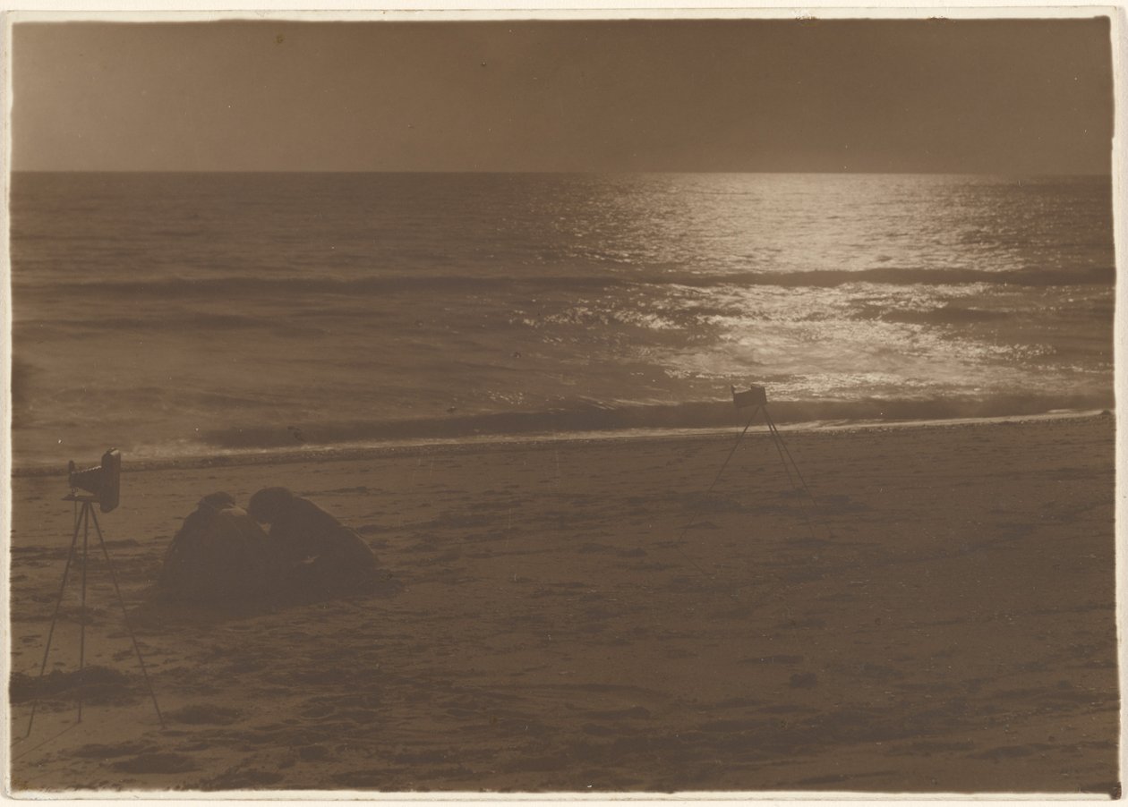 [Paysage marin avec deux appareils photo] - Louis Fleckenstein