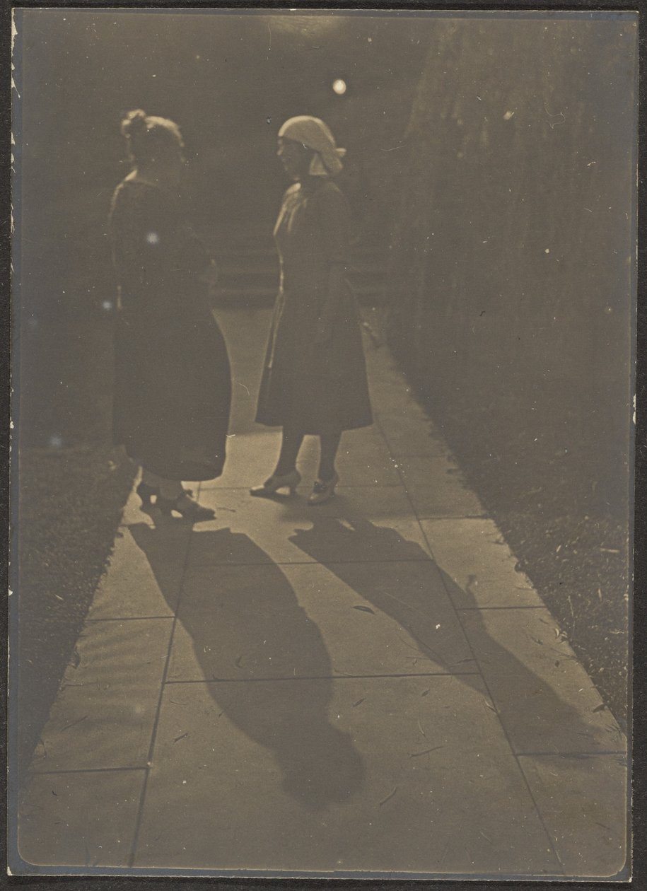[Deux femmes et des ombres] - Louis Fleckenstein