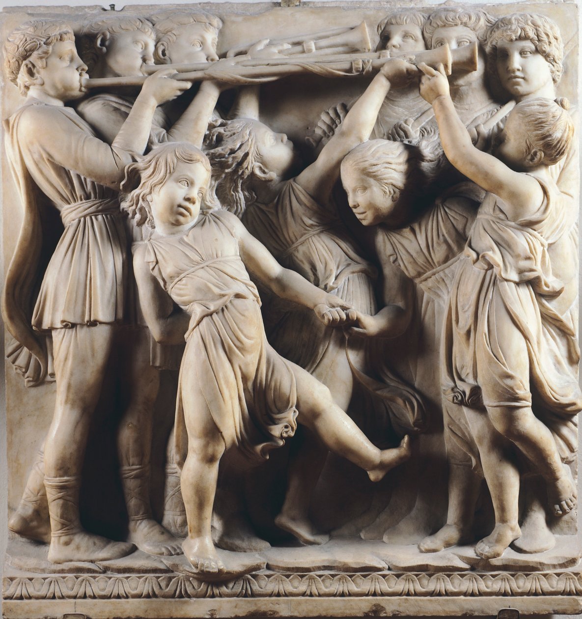 Enfants et chérubins dansant, chantant et jouant, détail de la Cantoria - Luca Della Robbia
