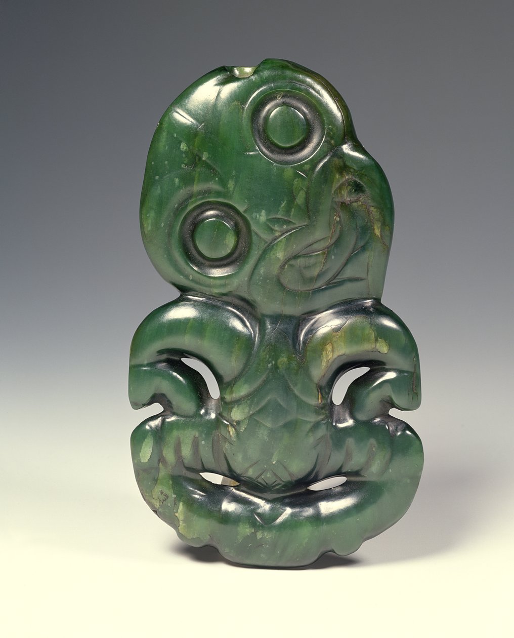 Pendentif en forme du dieu Hei-Tiki, fin du XVIIIe siècle - Maori