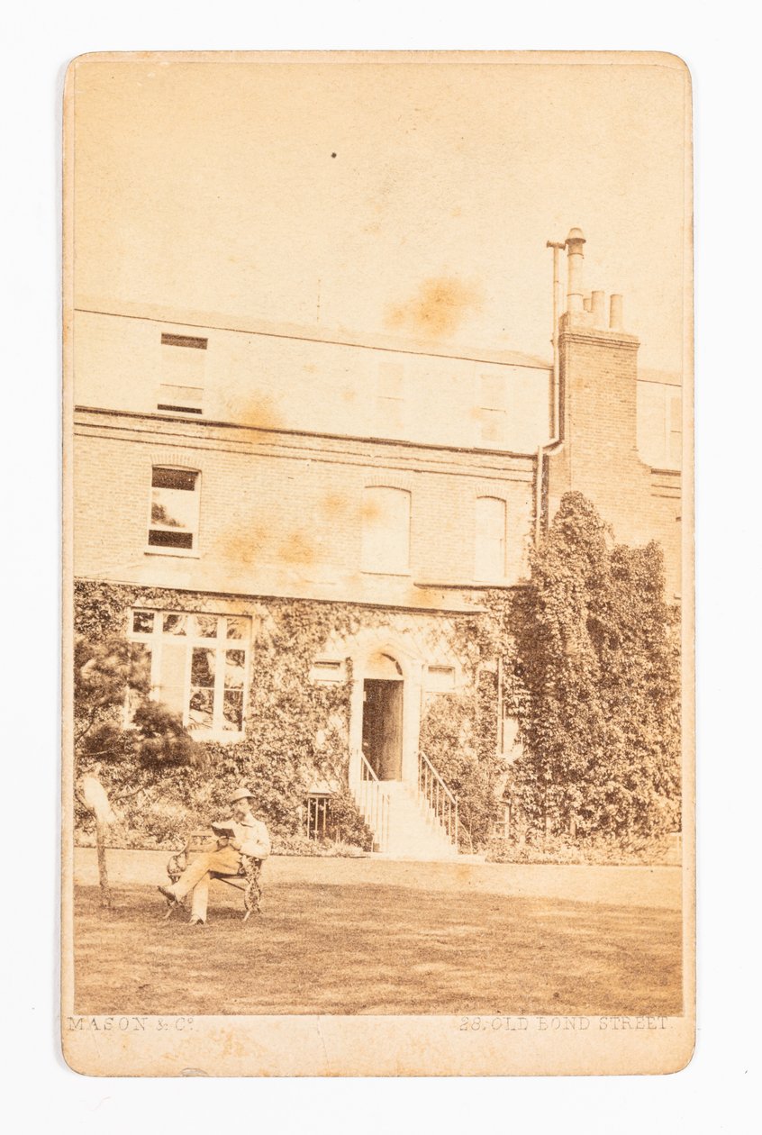 Carte de visite montrant une photographie de Gad