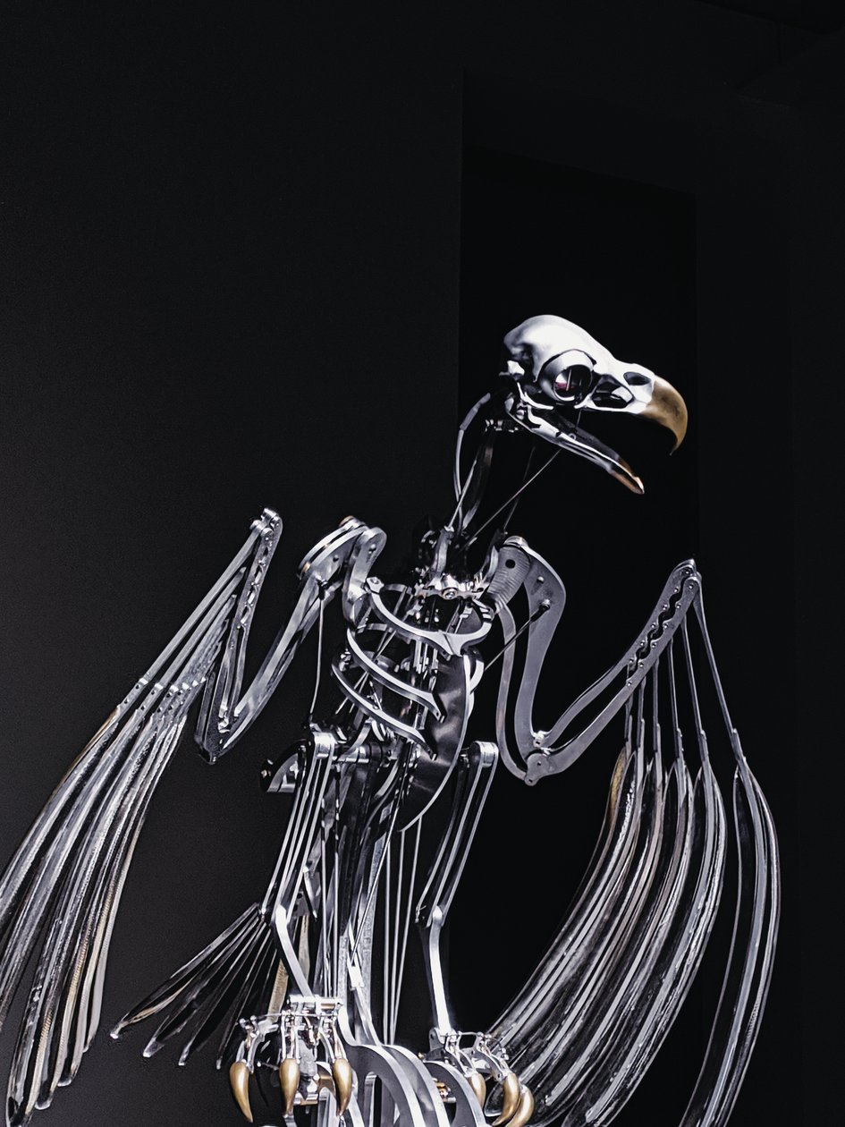 The Nerve Rack, 2019 (acétal, acrylique, aluminium, laiton, circuit électrique, peinture, PVC, résine, servomoteurs, acier) - Mat Collishaw