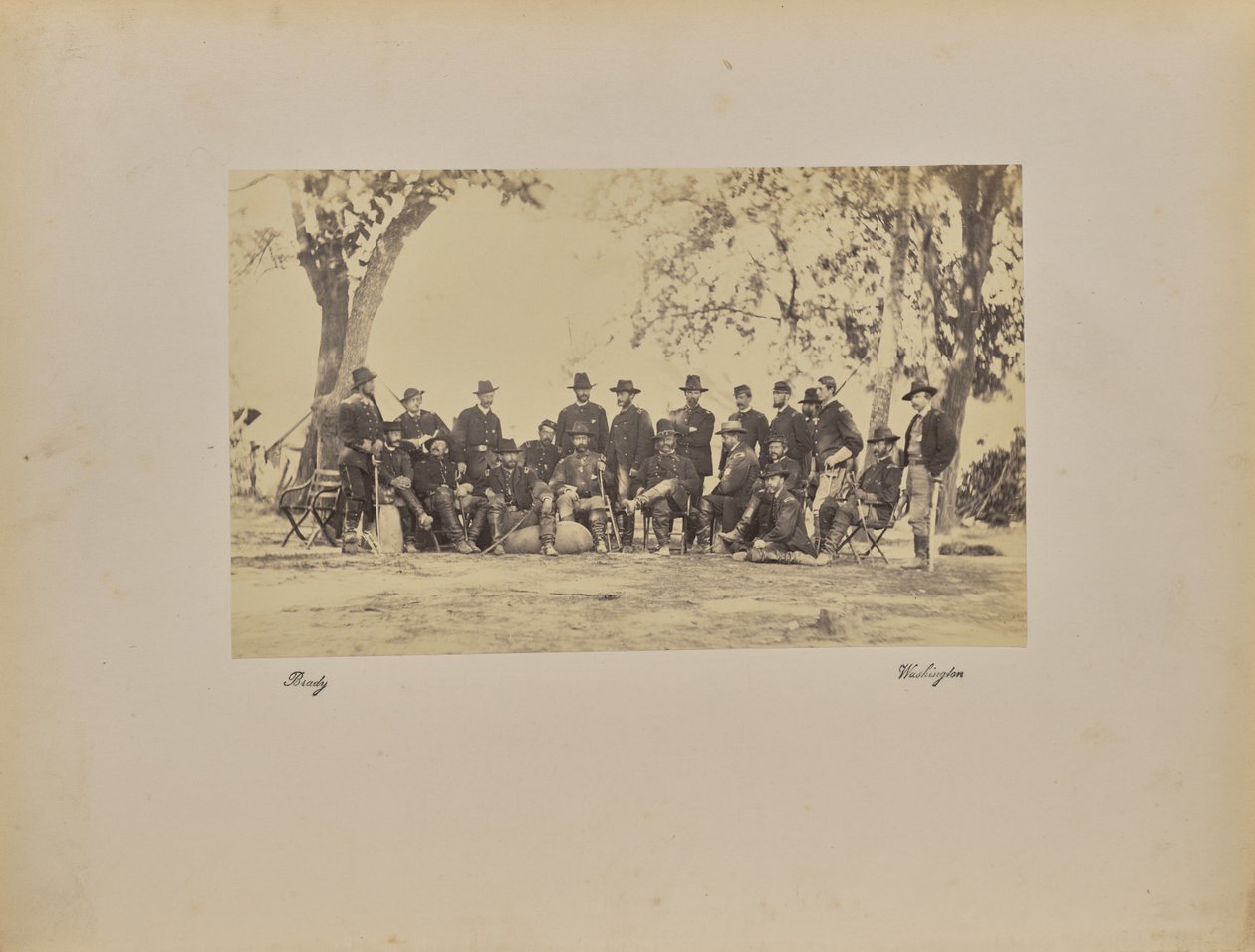 Burnside et son personnel - Mathew B. Brady