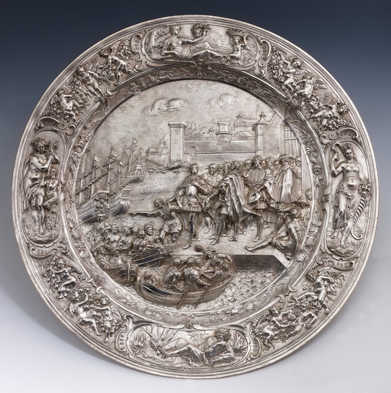 Assiette en argent représentant le départ de Christophe Colomb - Matthias Melijn
