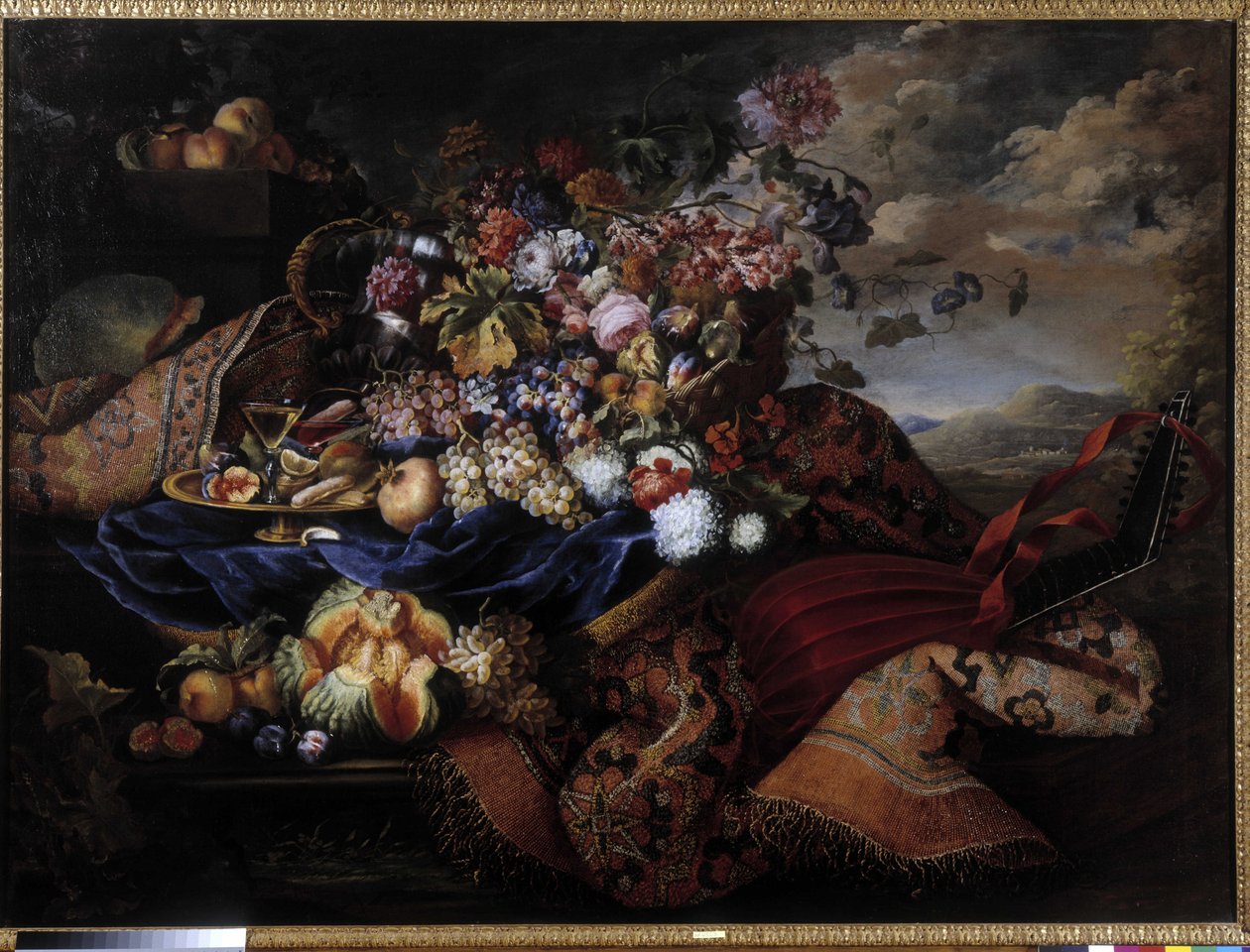 Panier de fruits, fleurs et luth sur tapis - Maximilian Pfeiler or Pfeiller