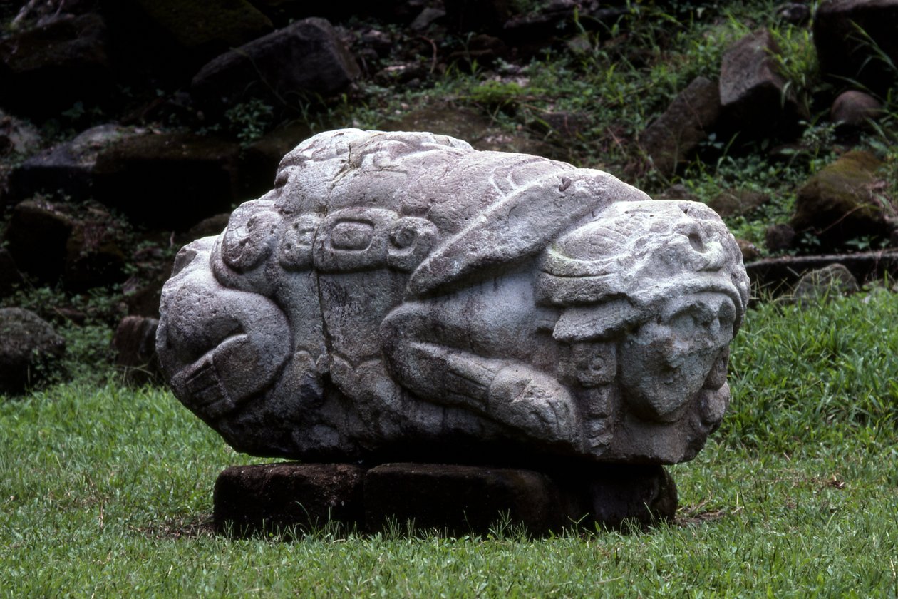 Pierre zoomorphe, période classique tardive (600-900 ap. J.-C.) - Mayan