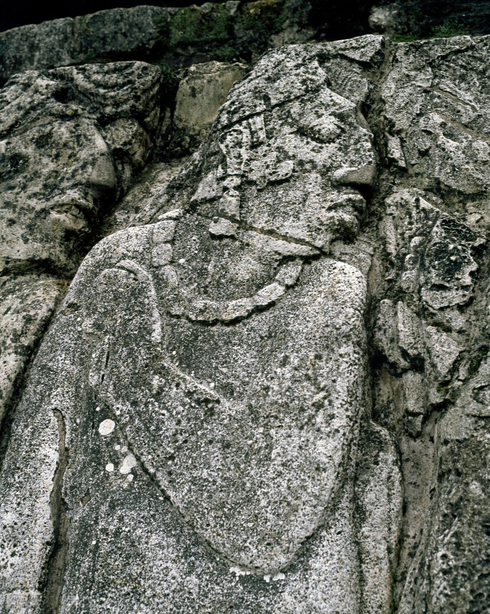 Stèle dans la maison A, patio 2 du palais - Mayan