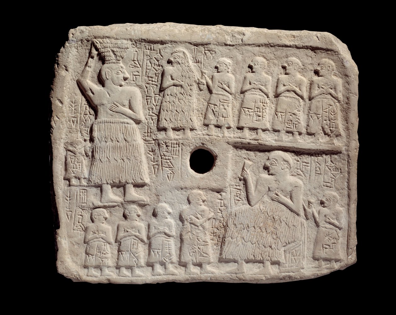 Mésopotamie : bas-relief en calcaire d