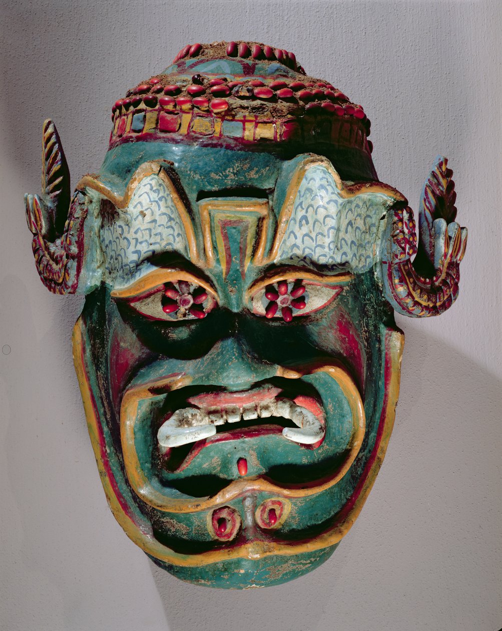 Masque rituel de Santiago utilisé dans la danse mexicaine des Maures et des Chrétiens (bois peint) - Mexican School