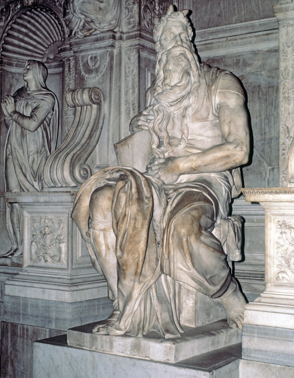 Moïse, sculpture du tombeau du pape Jules II (1453-1513) 1513-16 - Michelangelo Buonarroti