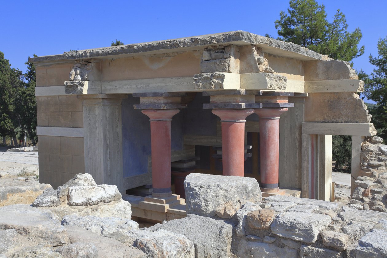 Site archéologique minoen de Knossos. Bassins lustrals nord. Entrée nord du palais. Selon A. Evans, ce bâtiment était utilisé lors des cérémonies de purification et a donc appelé cet endroit « Bassins lustrals ». Knossos, Crète. - Minoan