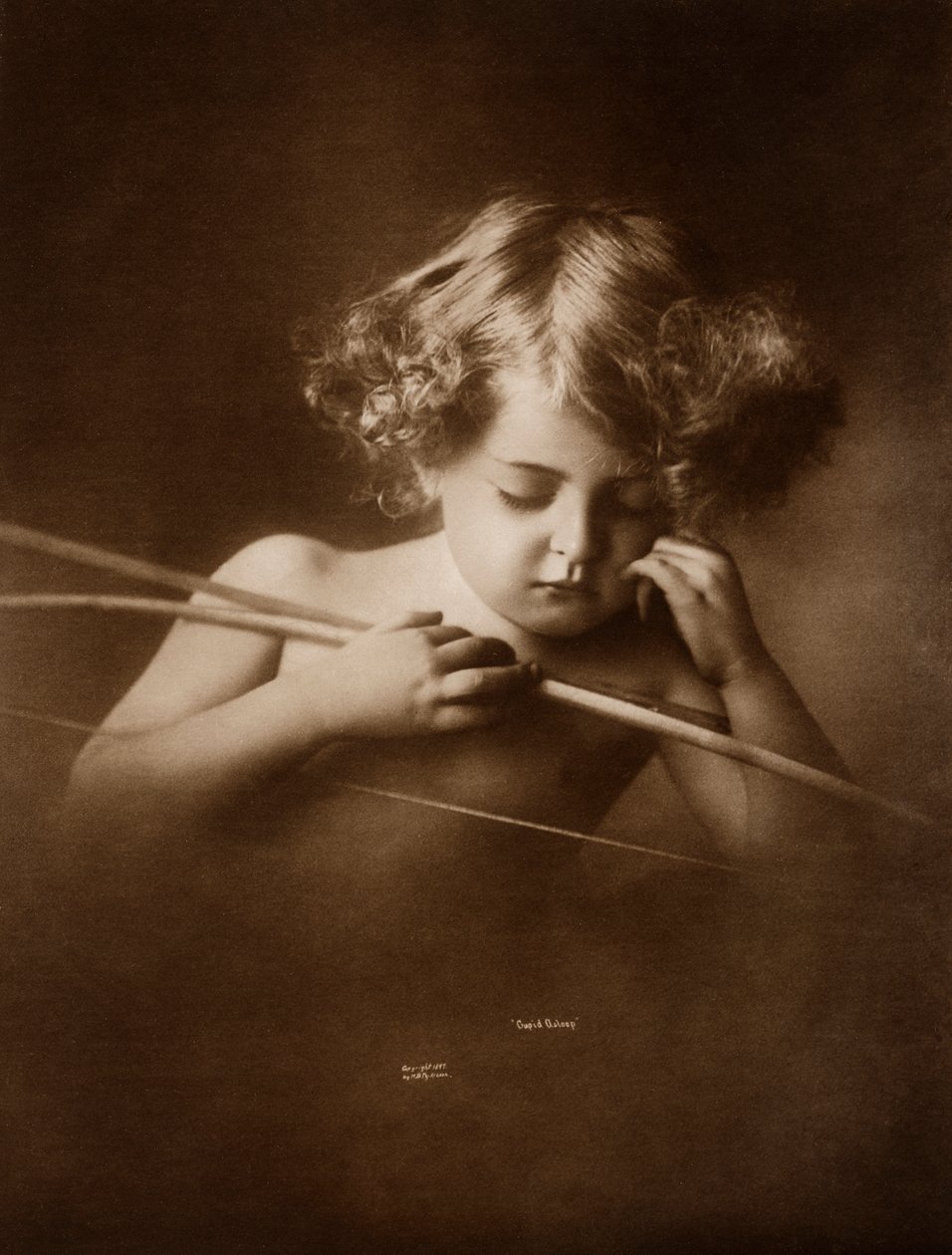 Cupidon éveillé et endormi : Cupidon endormi, par Morris Burke Parkinson - Morris Burke Parkinson