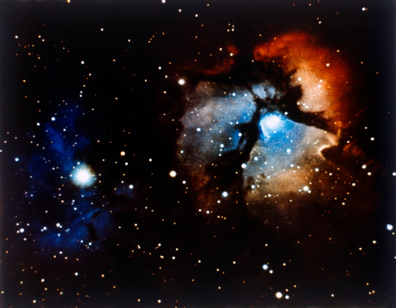 Nébuleuse Trifide dans la constellation du Sagittaire - NASA Images