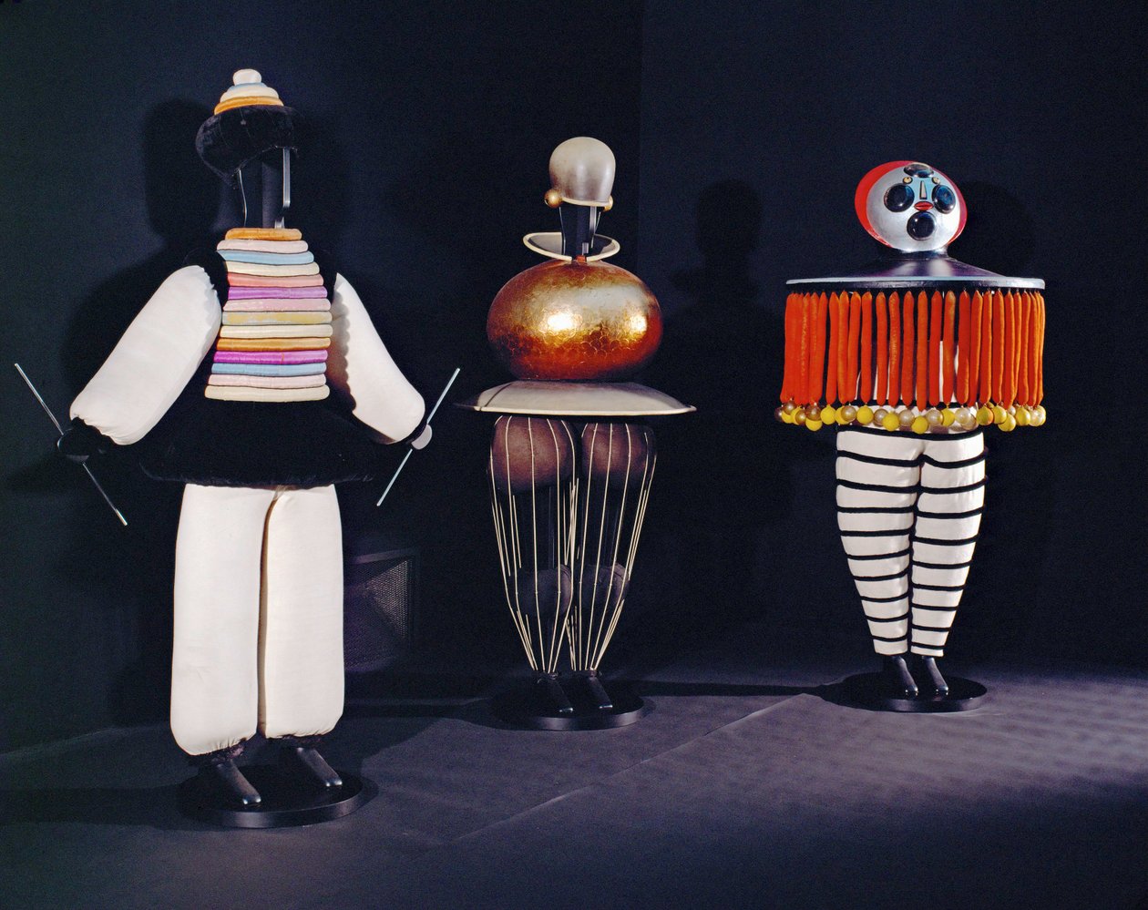 Trois figurines pour Das Triadische Ballett - Oskar Schlemmer