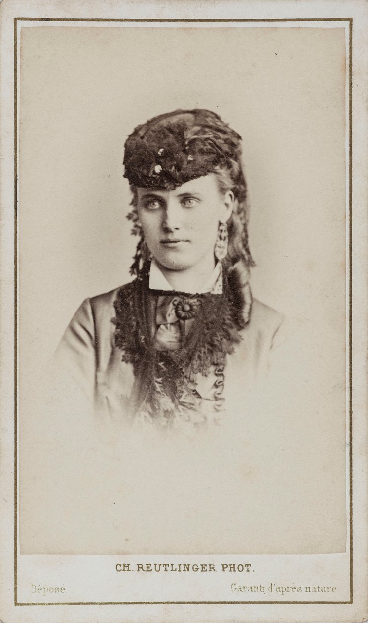 Portrait de Christine Nilsson - Paris . Photo studio Reutlinger