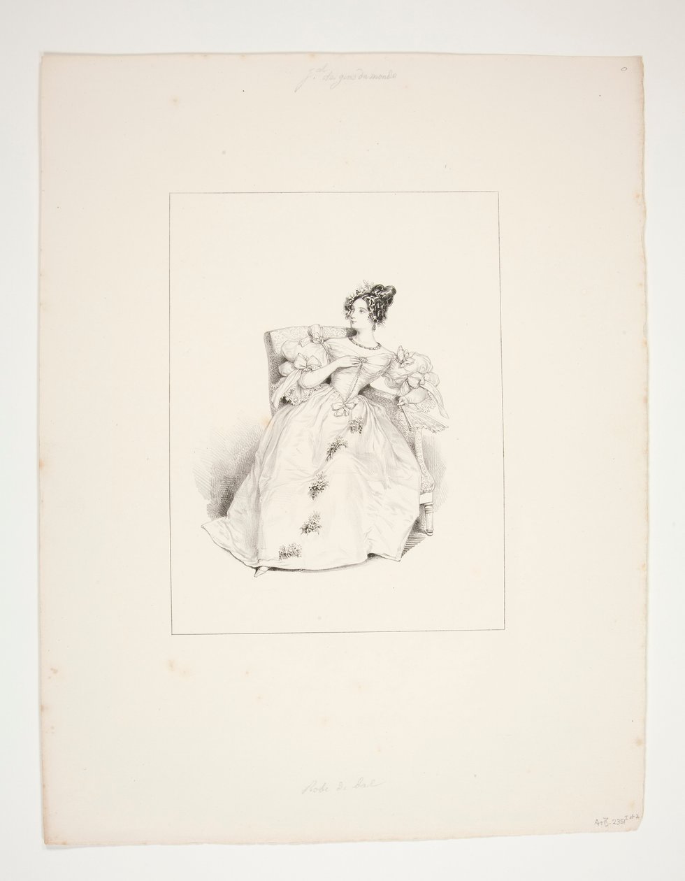 Robe de bal. Coiffure Jouenne, fleurs de Nattier. - Paul Gavarni