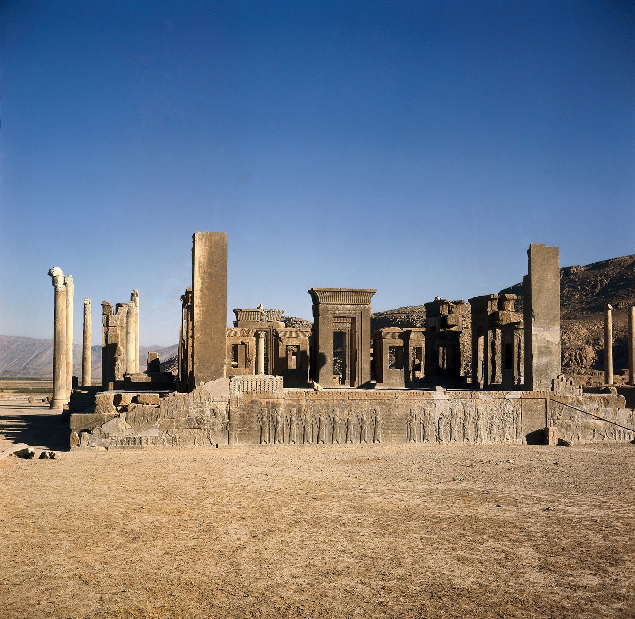 Palais de Darius I (550-486 av. J.-C.) à Persépolis (Iran), Site de l