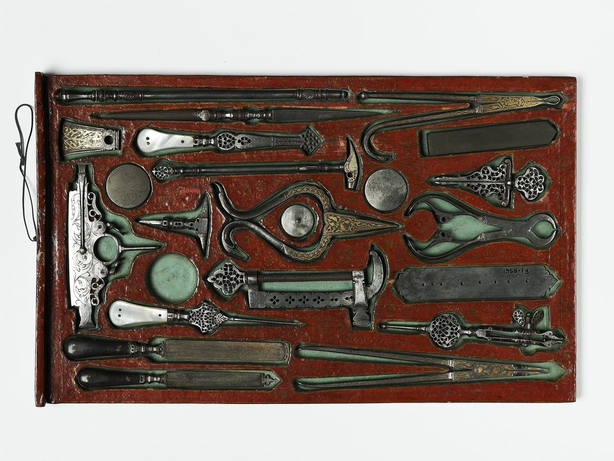 Trousse à outils représentant la Sainte Famille, vers 1830 - Persian School