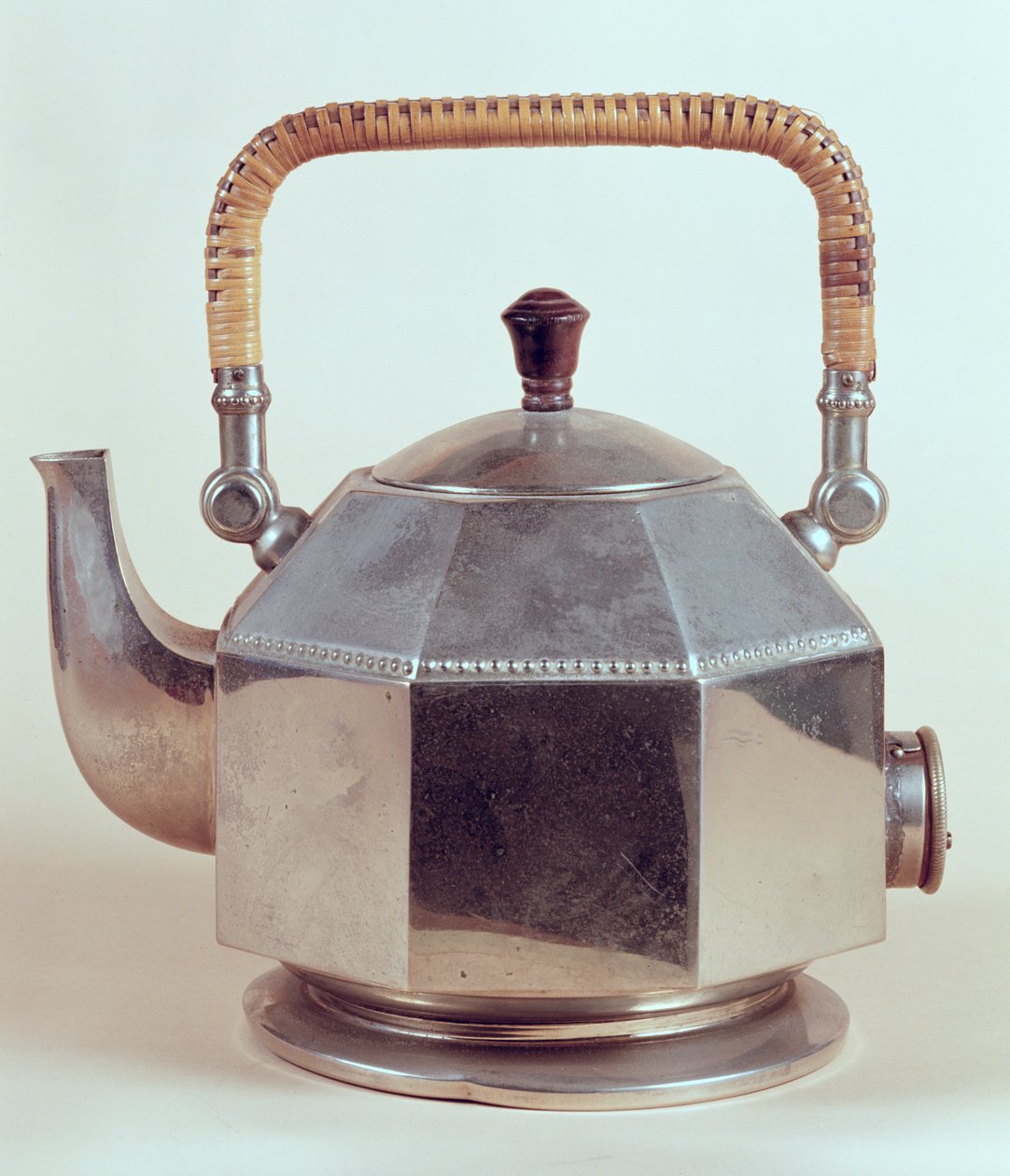 Bouilloire électrique, conçue pour A.E.G., c.1908 - Peter Behrens