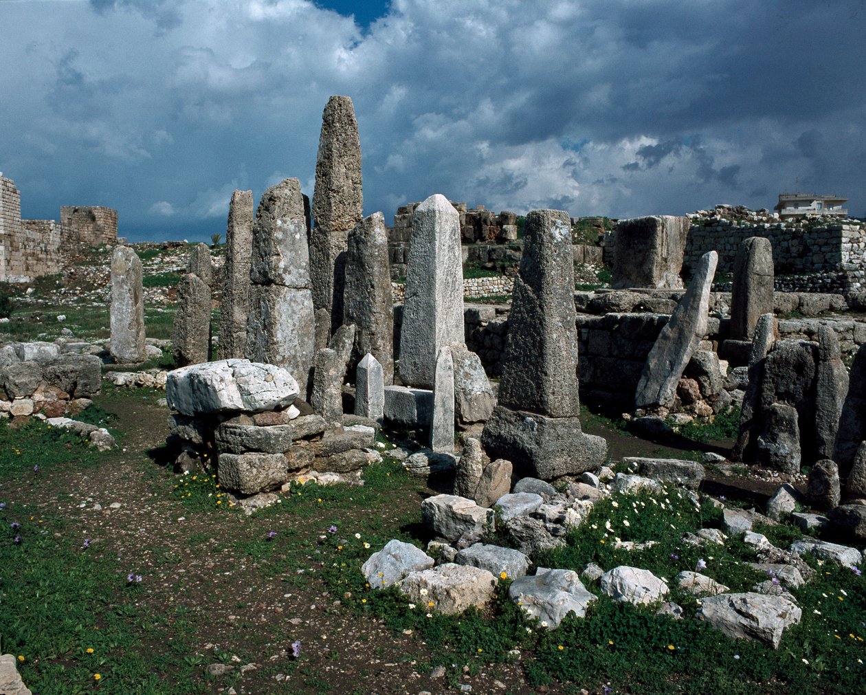 Le Temple des Obélisques - Phoenician Phoenician