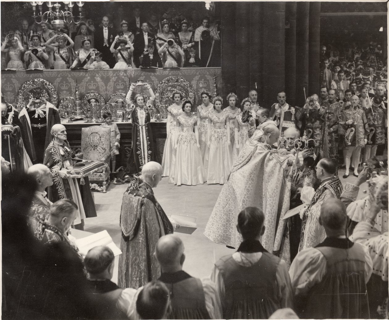 Duchesse Mary, avec son diadème en l