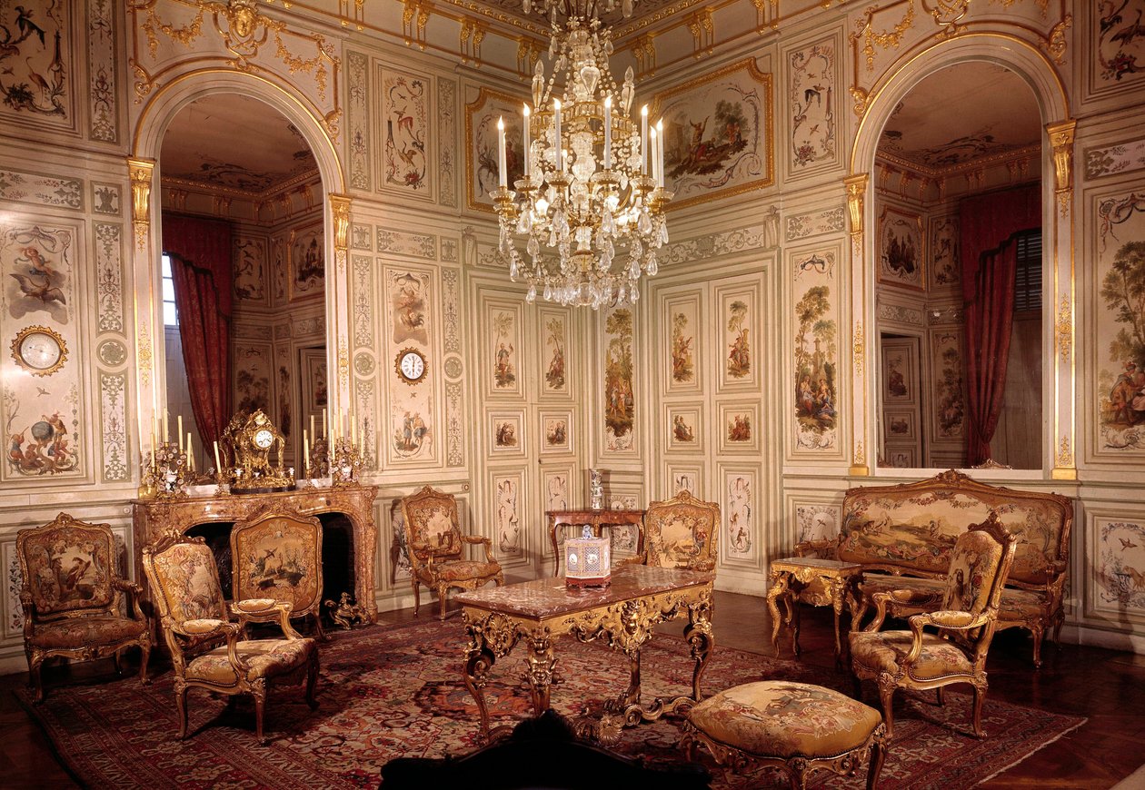 Vue du salon du château de Champs-sur-Marne réalisé par les architectes Pierre Bullet et son fils Jean Baptiste Bullet de Chamblain entre 1699 et 1706 - Pierre Bullet