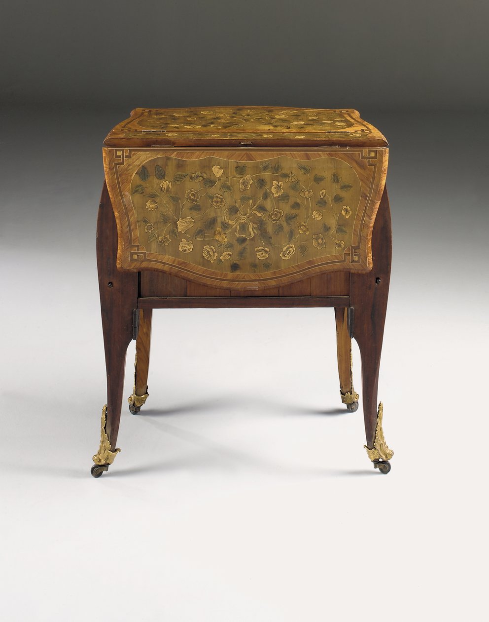Commode Louis XV, c.1765-70 - Pierre Roussel