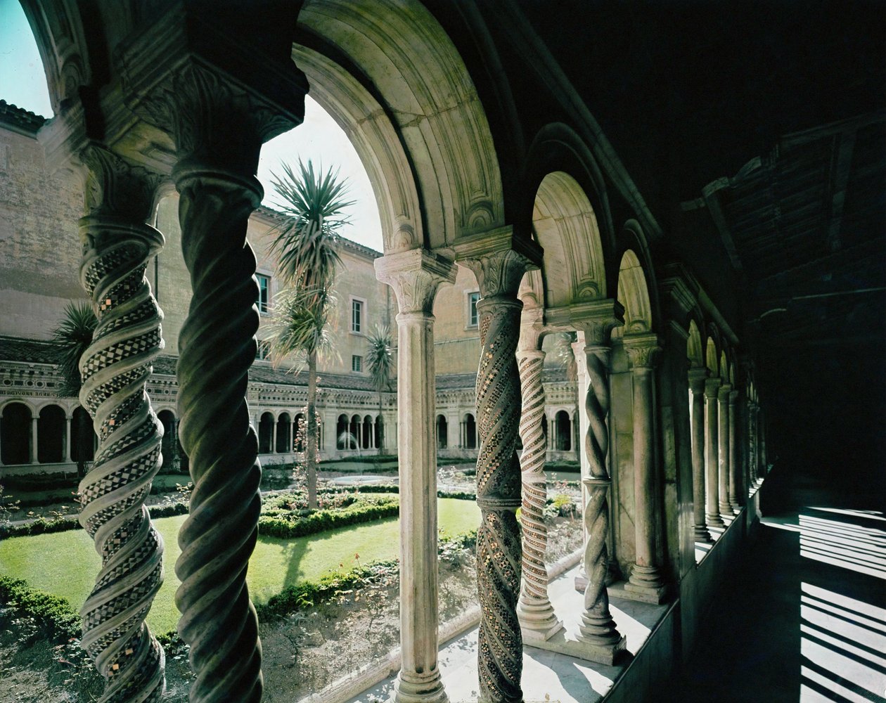 Kreuzgänge von San Paolo Fuori le Mura von Pietro Vassalletto