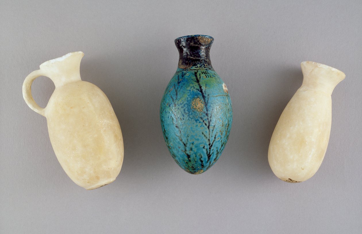 Trois contenants cosmétiques de la tombe G.37, Jéricho, c.1800-1700 av. J.-C. - Prehistoric
