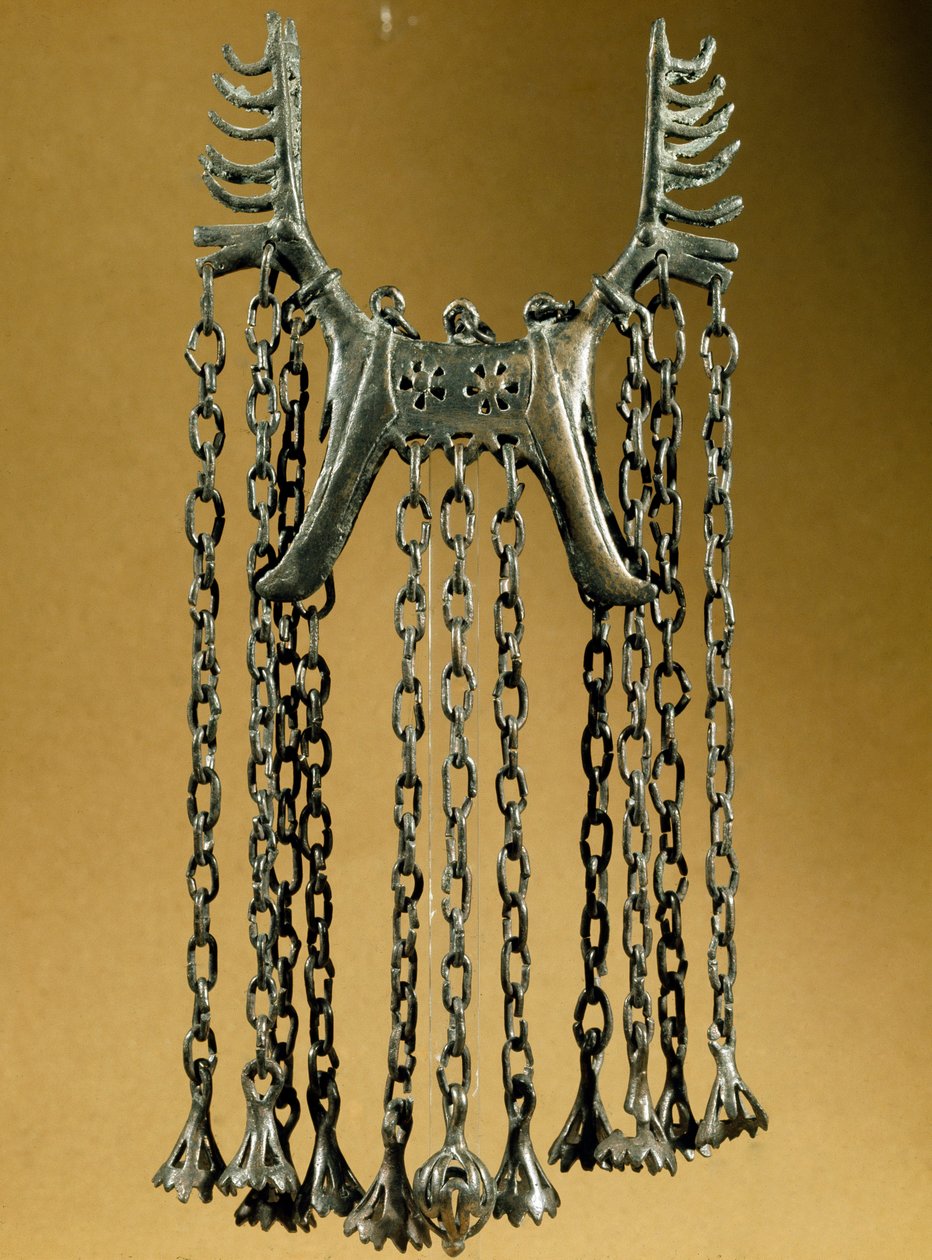 Préhistoire : pendentif en forme d