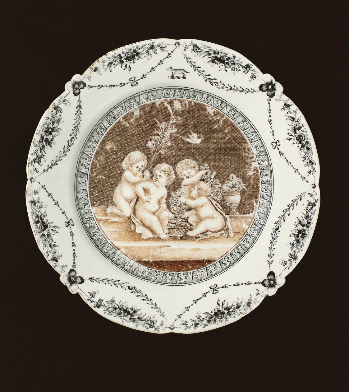 Assiette latérale, période Qianlong, vers 1782 - Qing Dynasty Chinese School