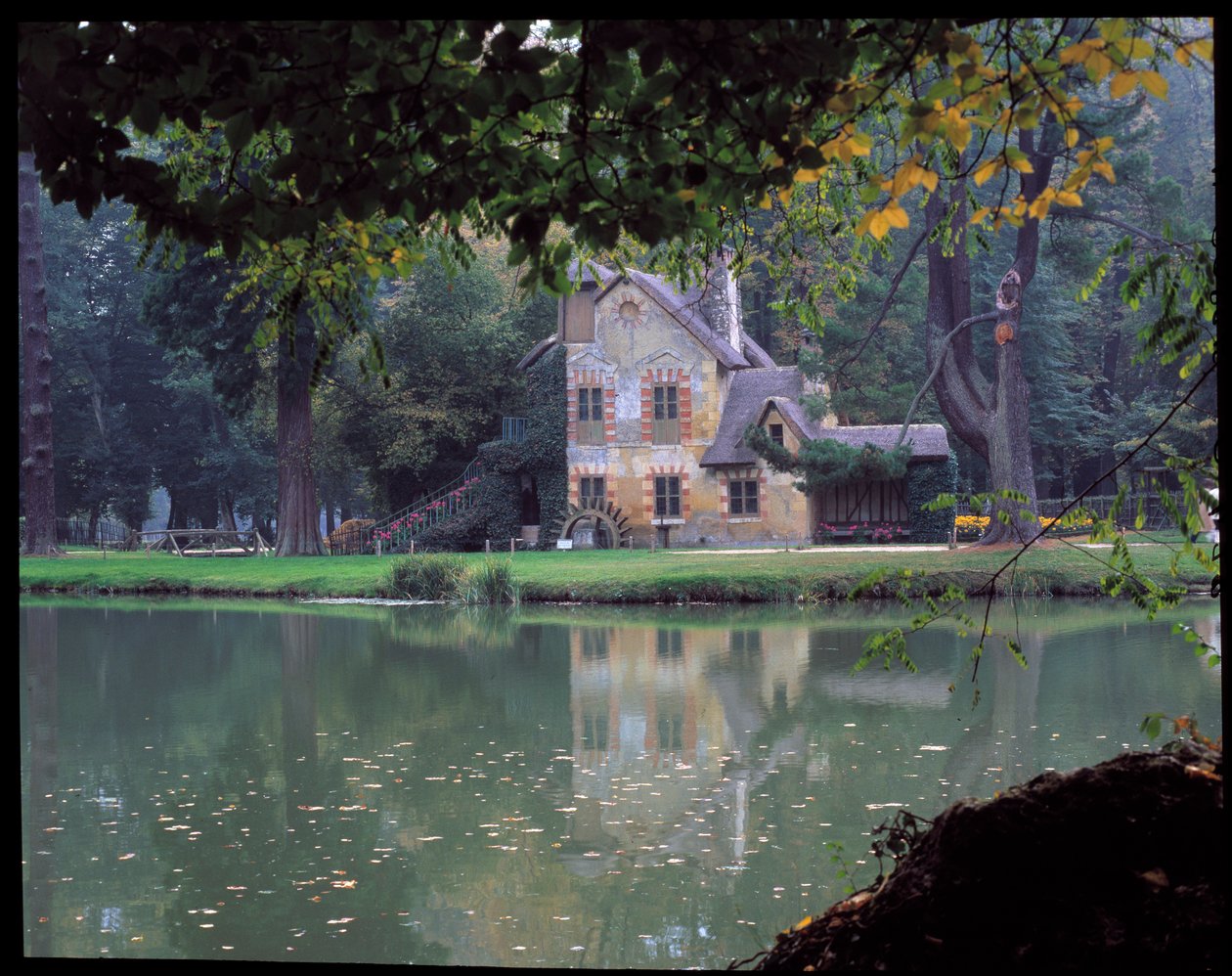 Le Hameau de la Reine - La Maison de la Reine au Hameau de la Reine Marie-Antoinette, dans le parc du Château de Versailles - Richard Mique