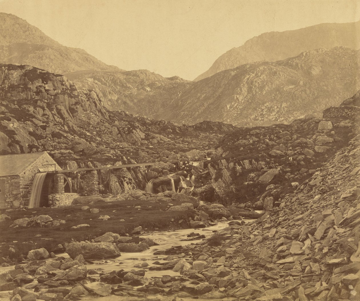 Montagnes au pied du Llyn Ogwen, Pays de Galles - Roger Fenton