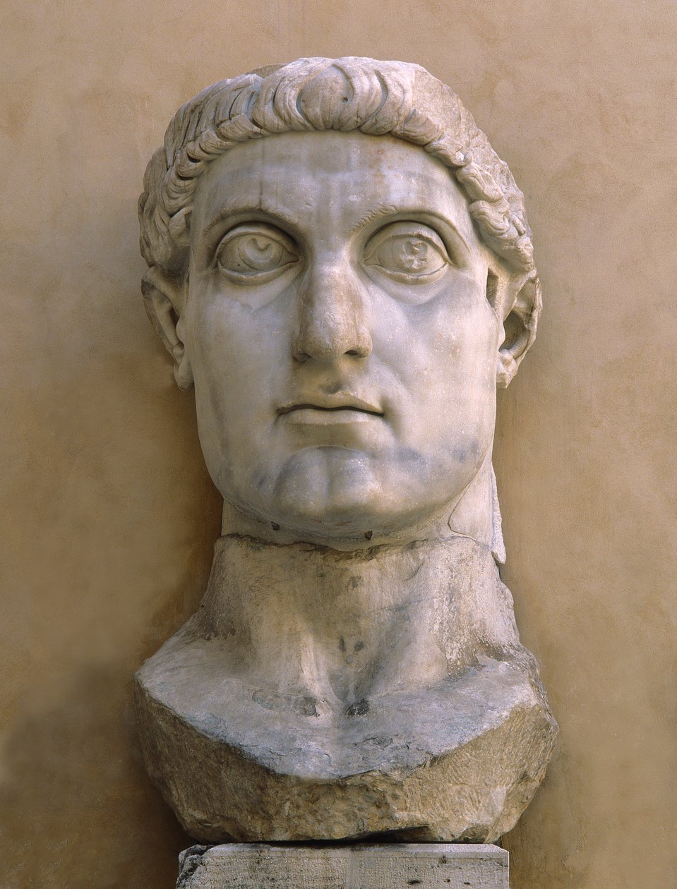 Tête colossale de Constantin le Grand (marbre) - Roman