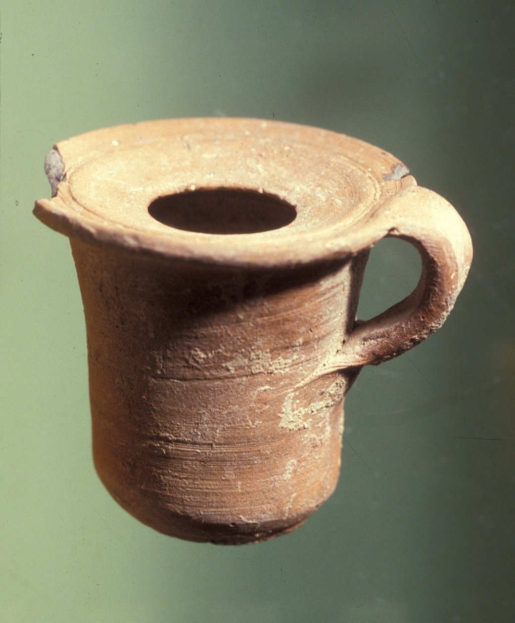 Encrier trouvé à Qumran - Roman
