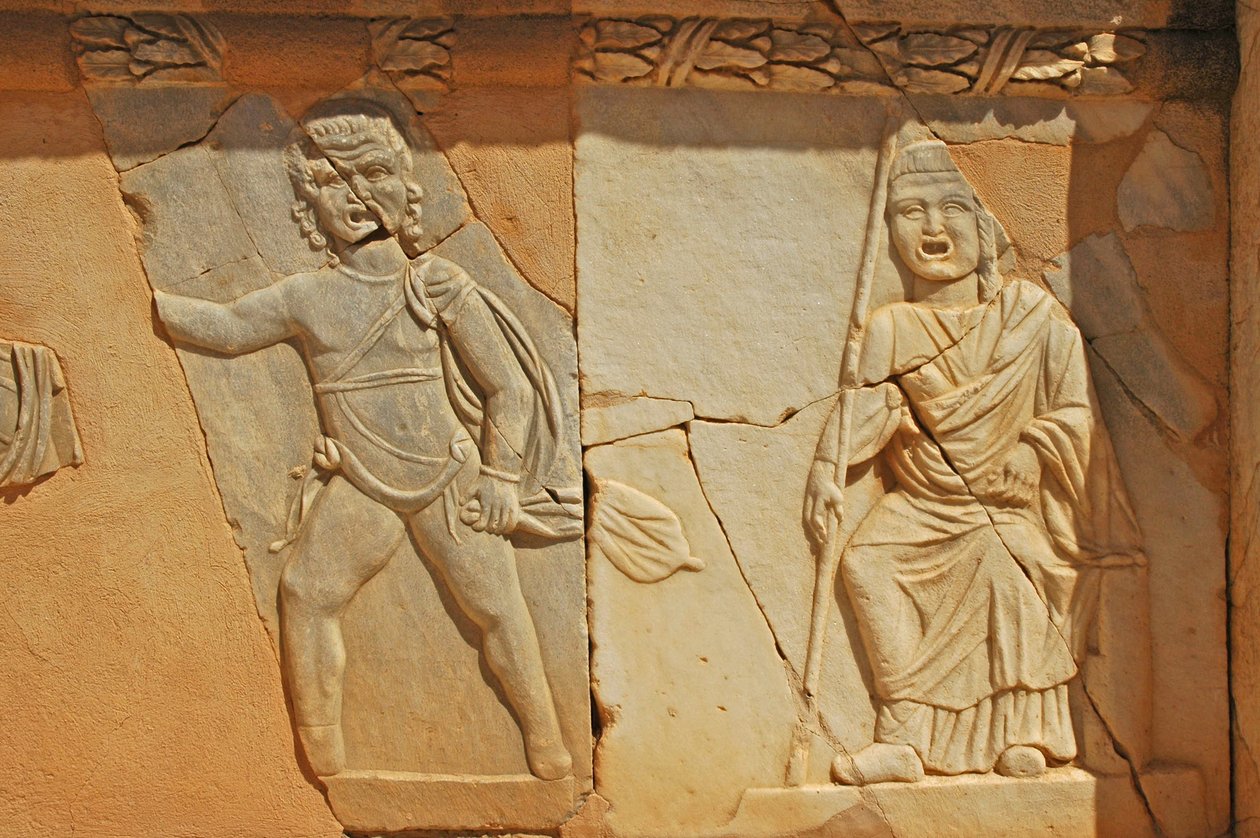 Bas-reliefs sur le proscenium du théâtre romain, Sabratha, Libye, IIe siècle après J.-C. - Roman