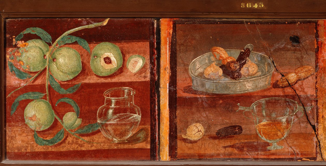 Art romain : « Nature morte de pêches et fruits secs » Fresque romaine de Pompéi. 1er siècle av. J.-C.-1er siècle ap. J.-C. Conservée au Musée archéologique national de Naples. Italie - Roman
