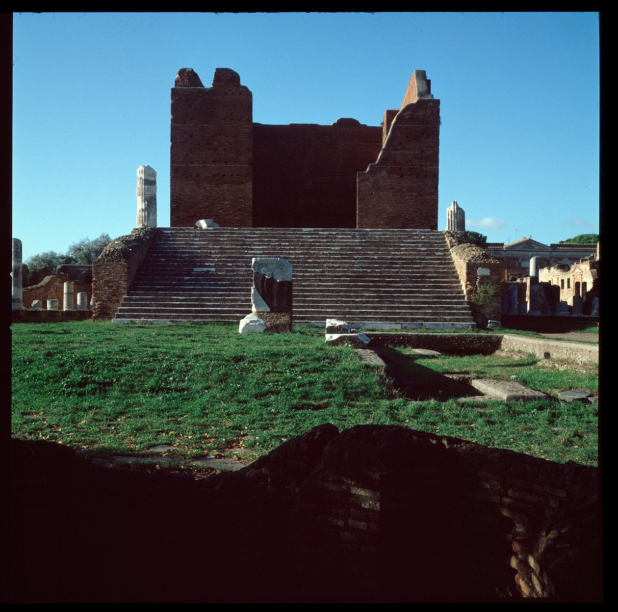Art romain : vue des ruines du Capitole, site archéologique d