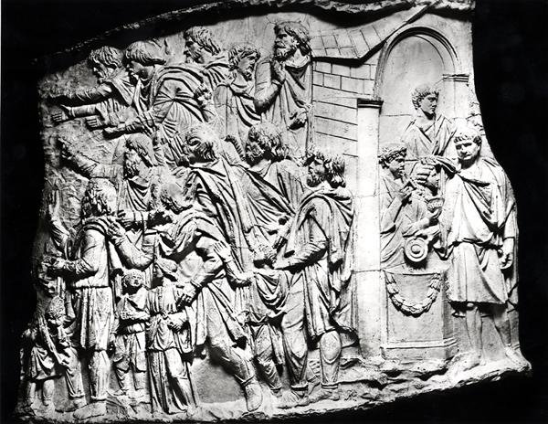 Scène sacrificielle, un moulage tiré de la colonne Trajane, 113 après J.-C. - Roman