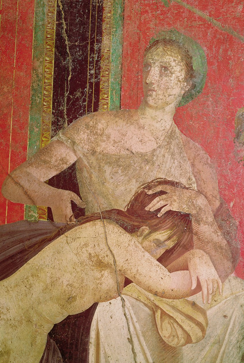 Femme réconfortant l