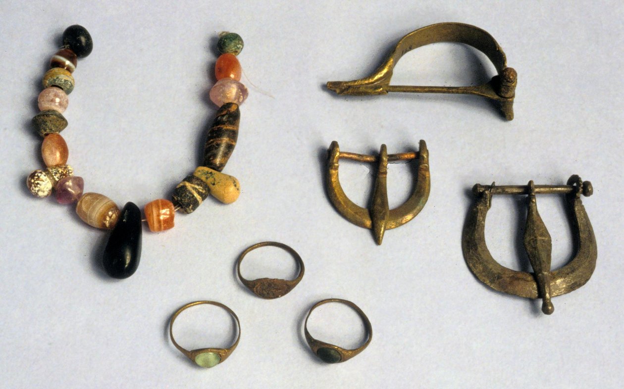 Anneaux, boucles et fibules, Masada (techniques mixtes) - Roman Roman