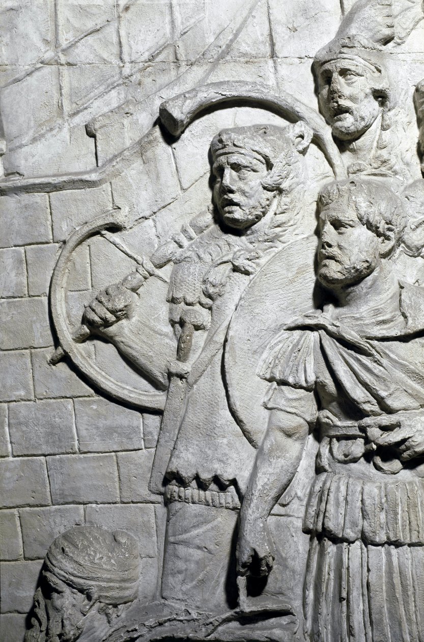 Art romain : Guerriers romains pendant la première guerre en Dacie. Moulage de 1862 reproduisant les bas-reliefs de la colonne de Trajan (Colonna Traiana) à Rome construite sous le règne de l