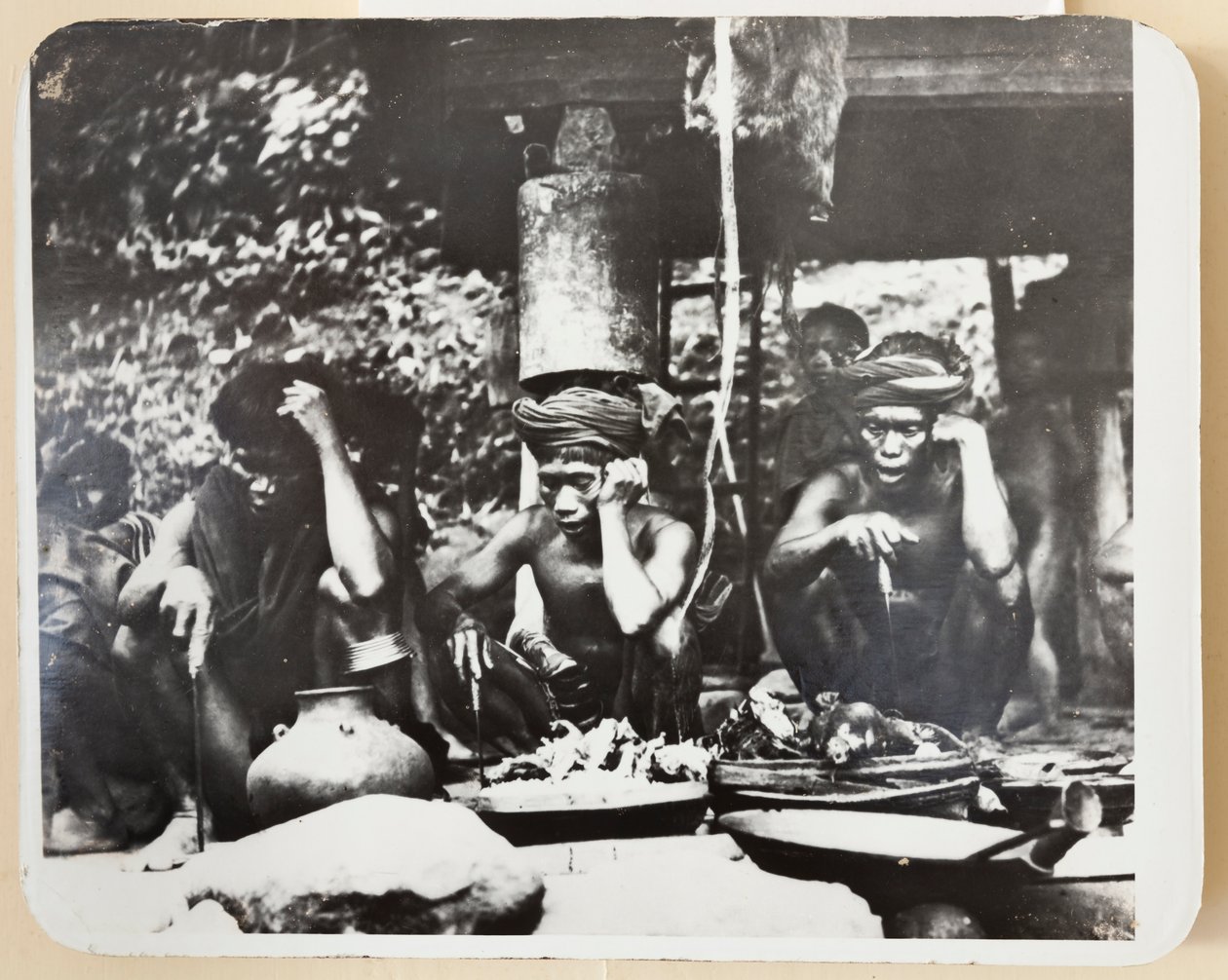 Prêtres Ifugao lors d