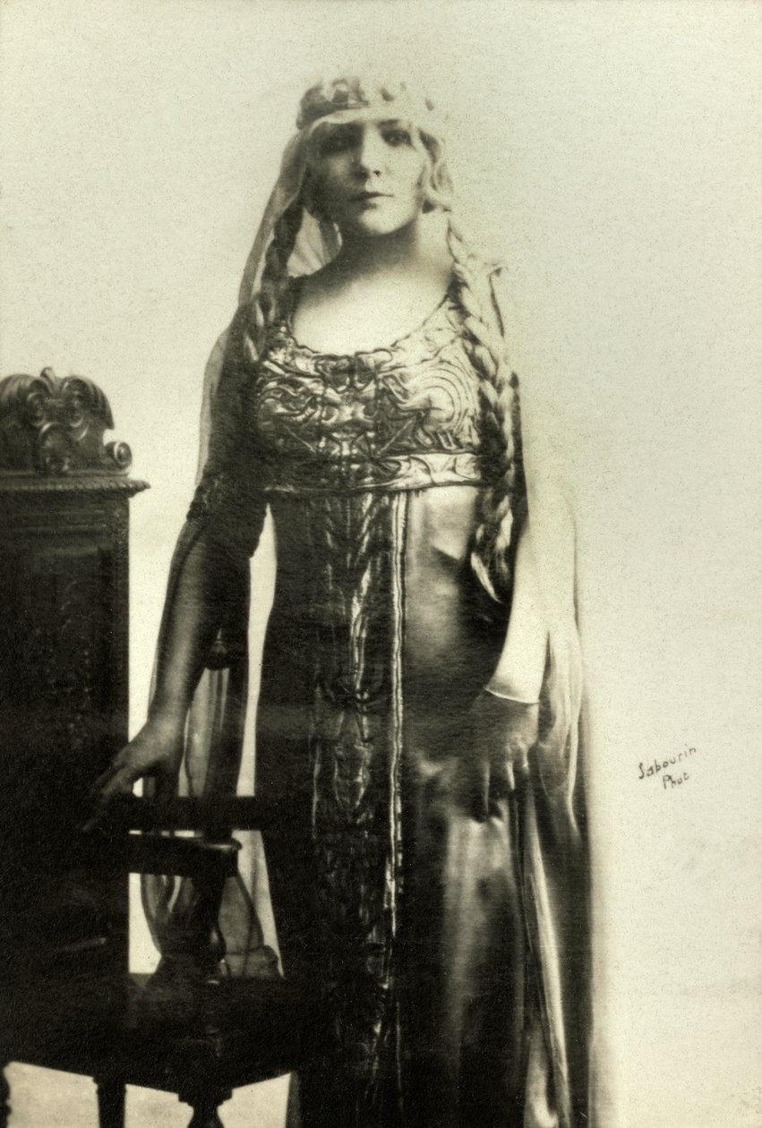 Portrait de Brohly Suzanne (photo) - Sabourin Sabourin