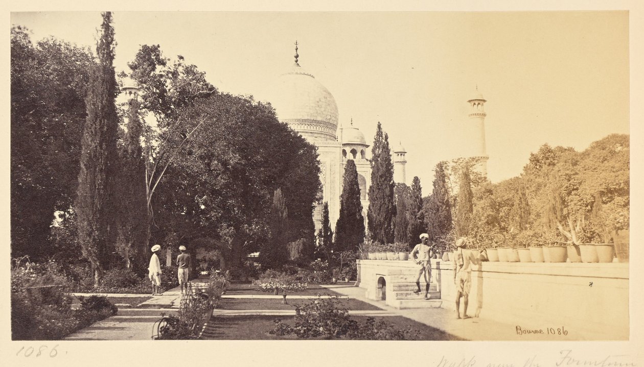 Agra ; le Taj, depuis l
