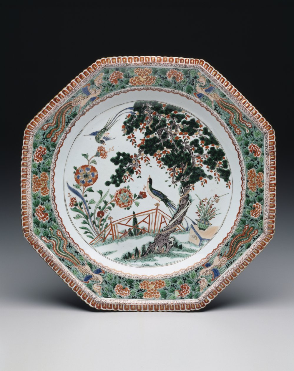 Assiette, vers 1725-30 - School Chinese