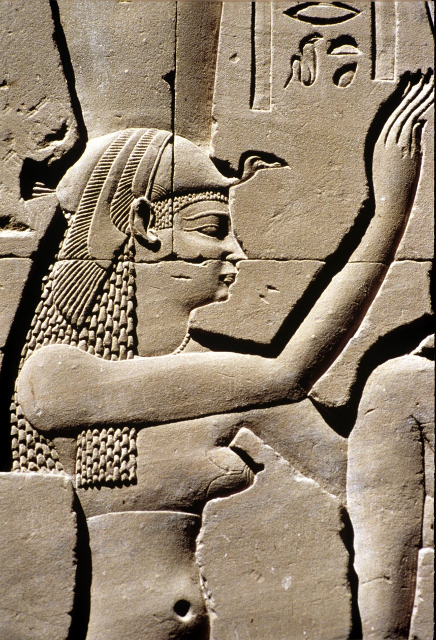 Égypte ancienne, sculpture murale, déesse Isis, temple d