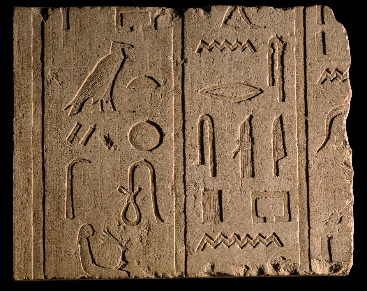 Antiquité égyptienne : inscription funéraire mentionnant une dame nommée Takhout. 8ème siècle av. J.-C. Paris, Musée du Louvre - School Egyptian